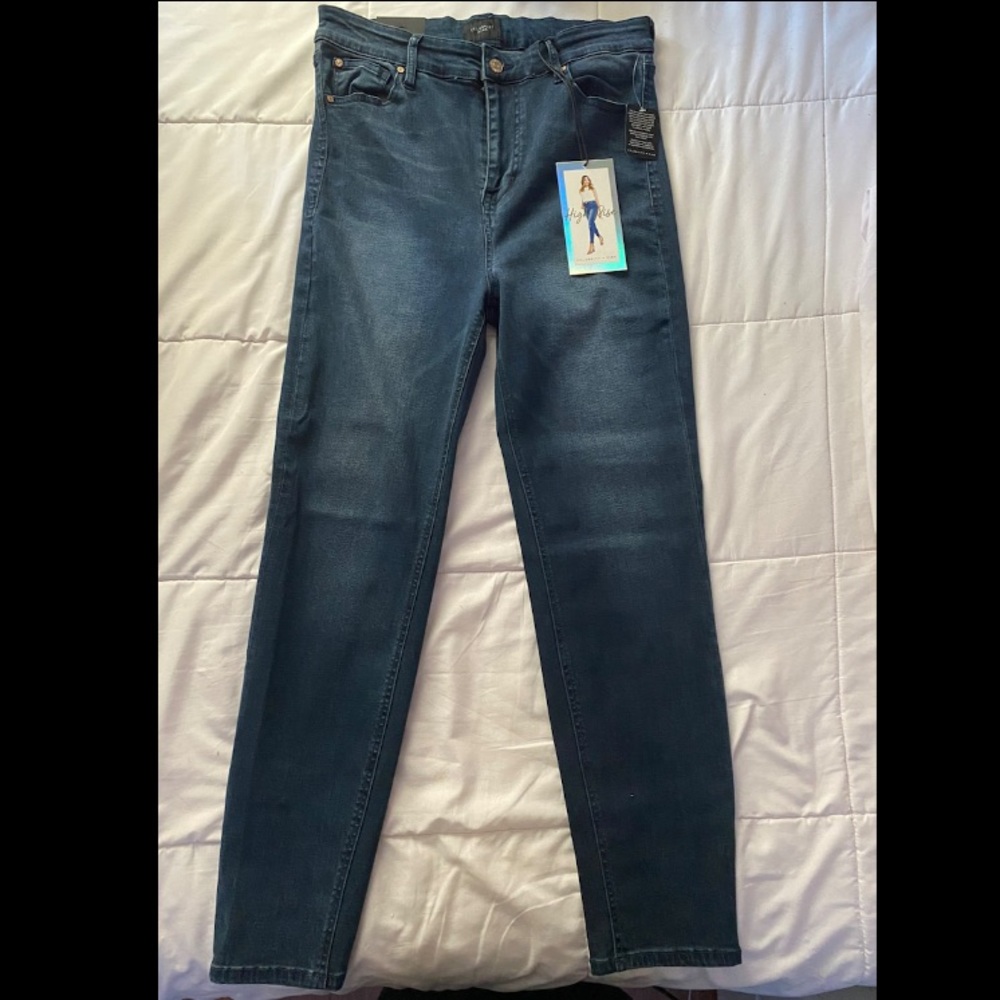 Celebrity Pink High Rise Ankle Skinny Jeans Size 13/31